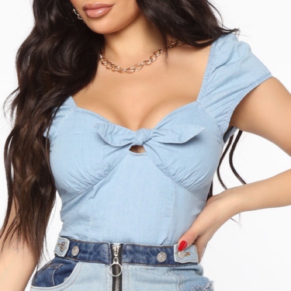 Tops - Sleeve crop